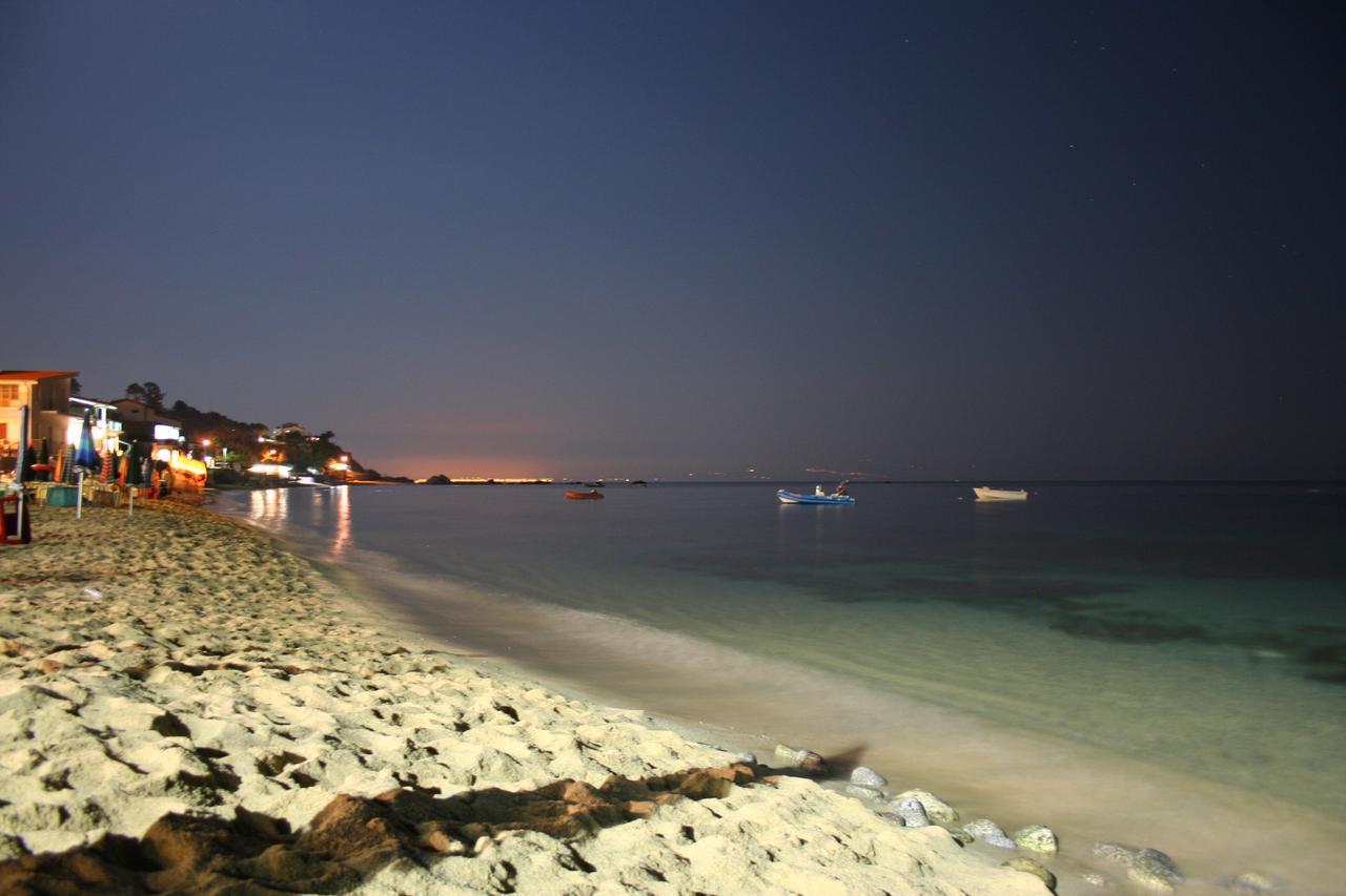 קאפו ואטיצ'אנו Villaggio Albergo Da Ciccio Sul Mare מראה חיצוני תמונה